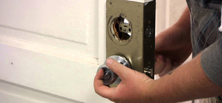 Home Lock Change in Lamont